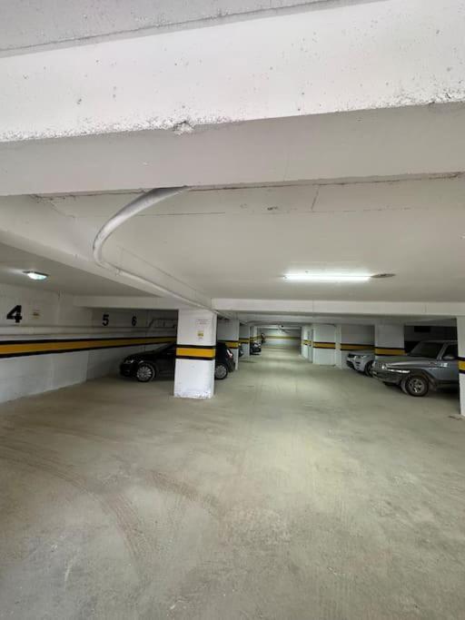 Priam Apartment Приштина Екстер'єр фото