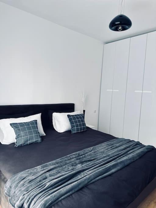 Priam Apartment Приштина Екстер'єр фото