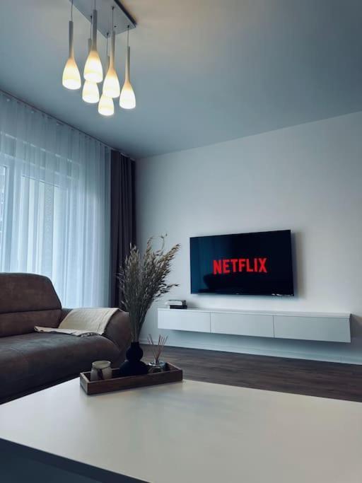 Priam Apartment Приштина Екстер'єр фото