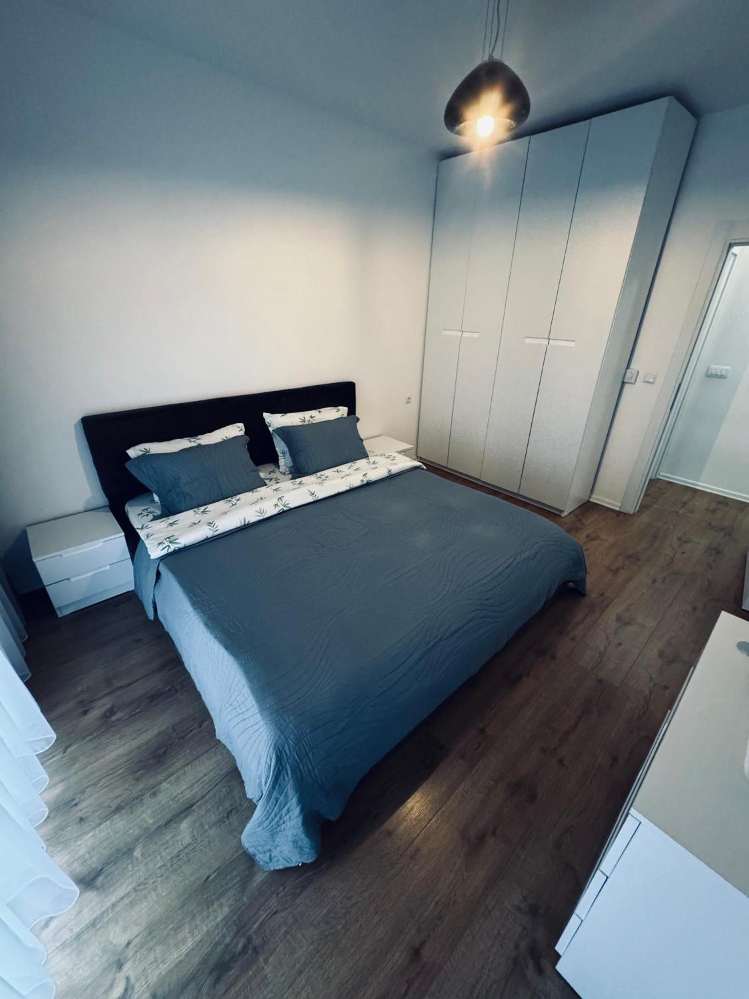 Priam Apartment Приштина Екстер'єр фото