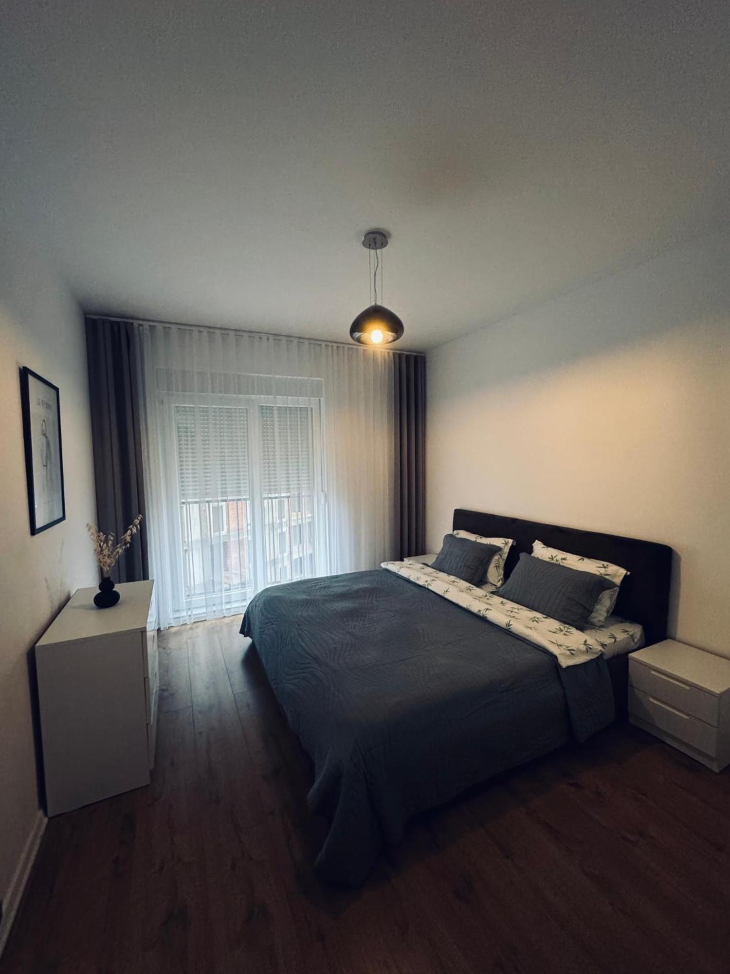 Priam Apartment Приштина Екстер'єр фото